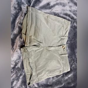 American Eagle Outfitter Shorts, Super Stretch X, Size 0, Green
